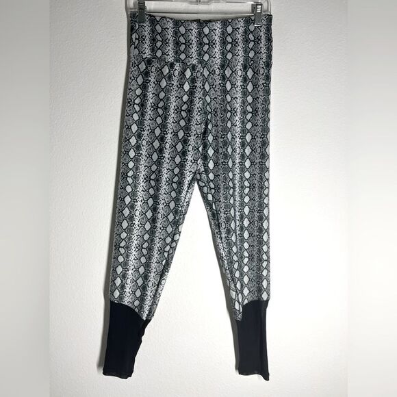SNAKE PRINT LEGGINGS  MESH ATHLETIC YOGA HIKING SIZE M - Picture 1 of 12